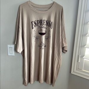 Light Beige Oversized Short Sleeve Tee with Espresso Graphic